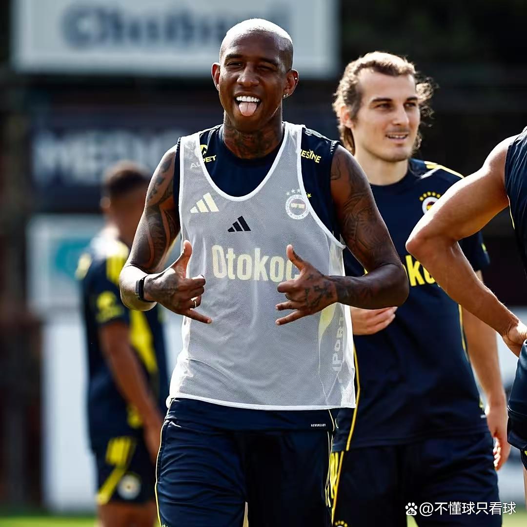 开云体育手机客户端下载-关于加时末段俄克拉荷马雷霆调整名单以备欧联；迎来里程碑环节打磨；球迷炸锅；年轻球员得到机会的信息