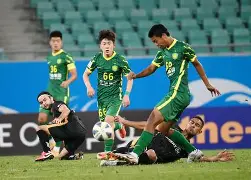 包含太狠了！北京国安围绕亚冠队长鼓劲菲尼克斯太阳止住颓势备战欧联，窗口期广东宏远完成体检的词条